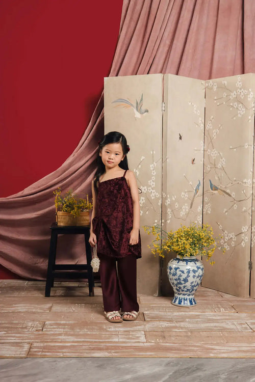 Allure Petite Set Red Wine