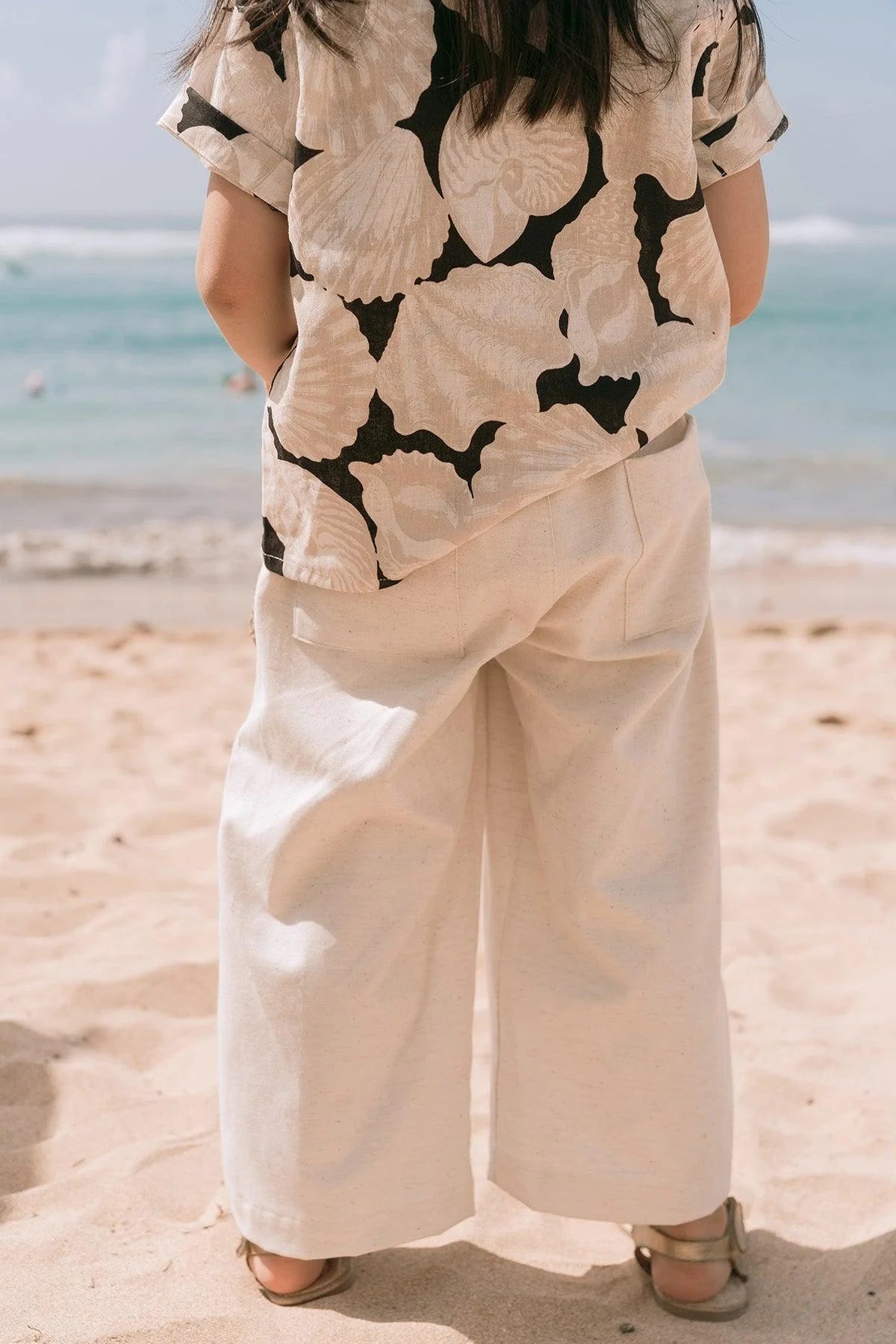 Ari Petite Pants Ecru