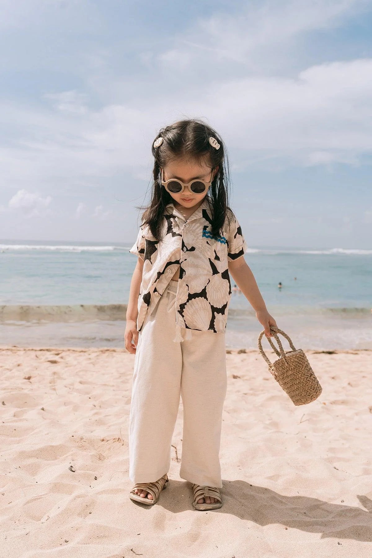 Ari Petite Pants Ecru