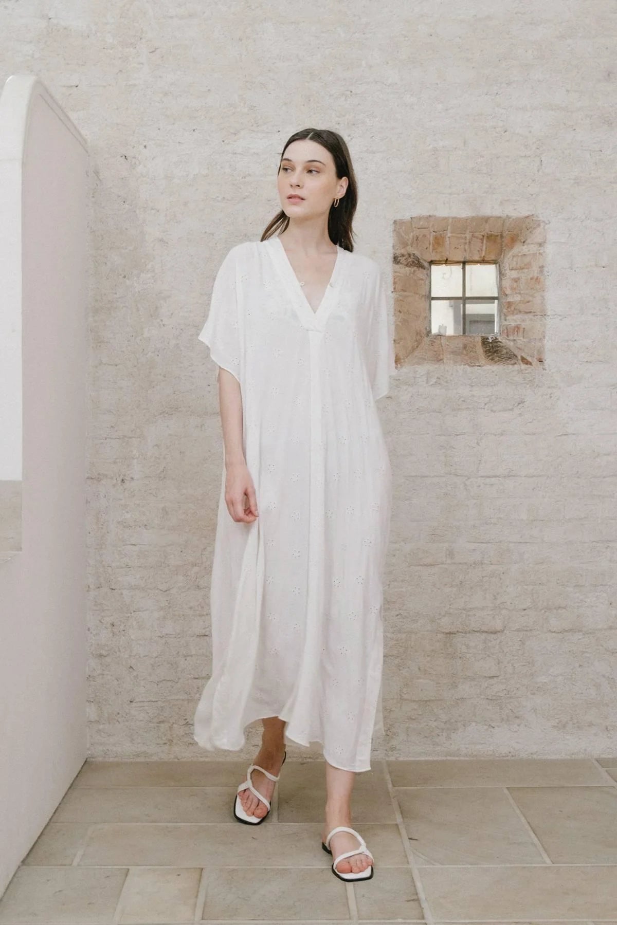 Buro Dress Off White