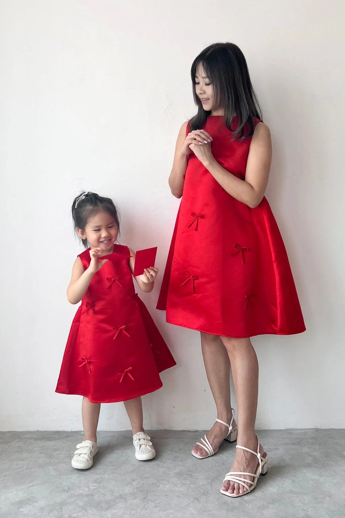 Fira Sleeveless Satin Petite Dress Red