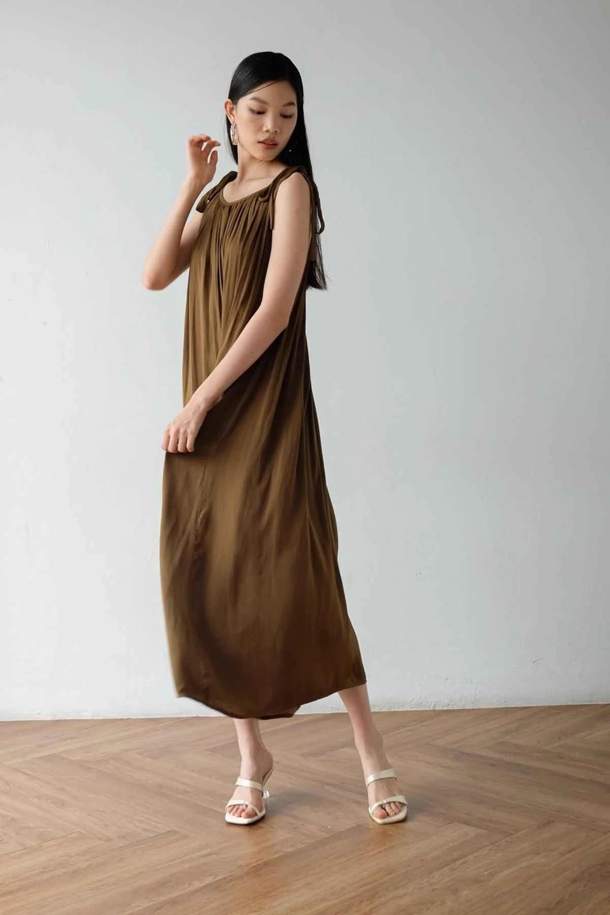 Gala Dress Olive Brown