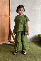 Isla Petite Pants Green