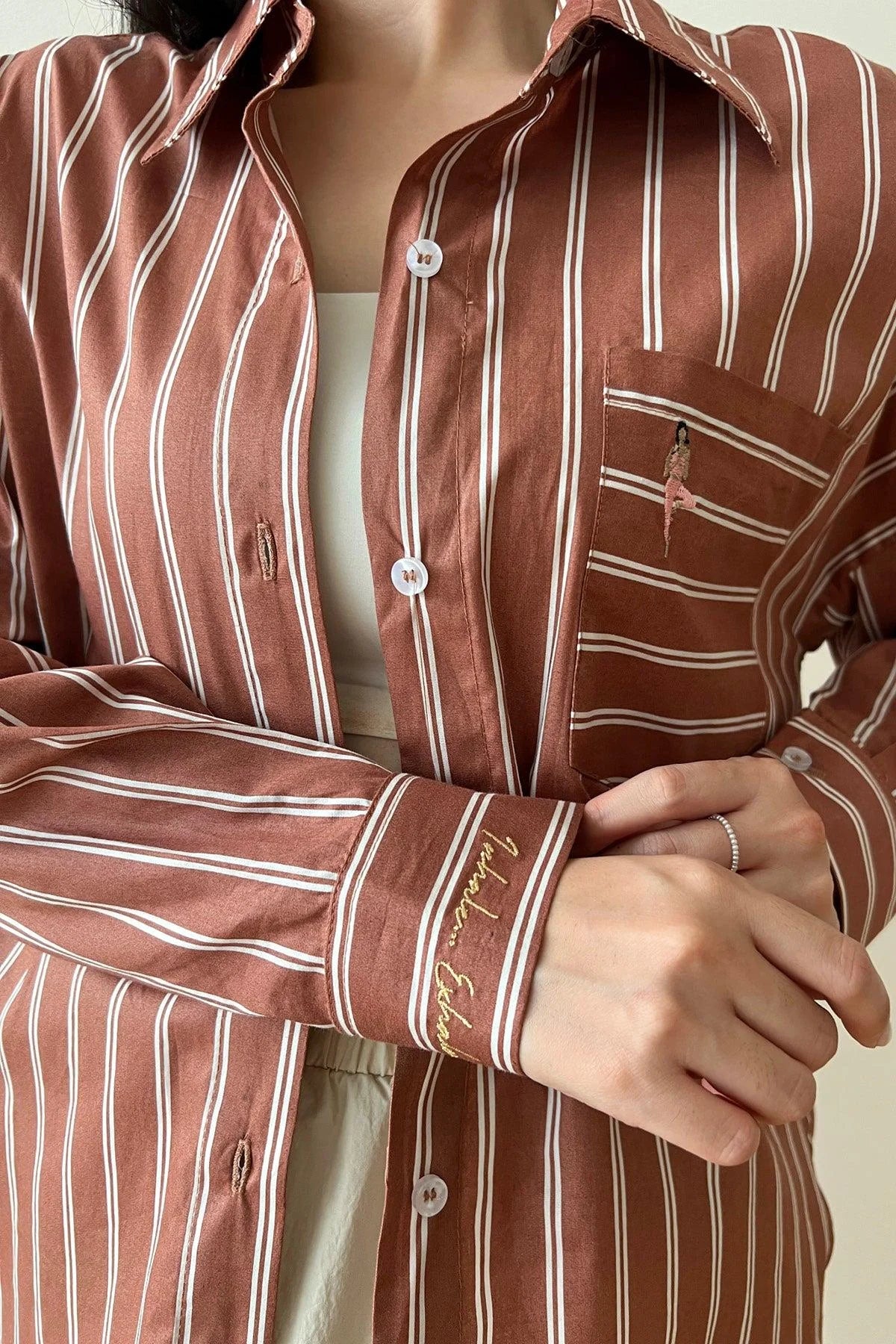 League Shirt Brown White