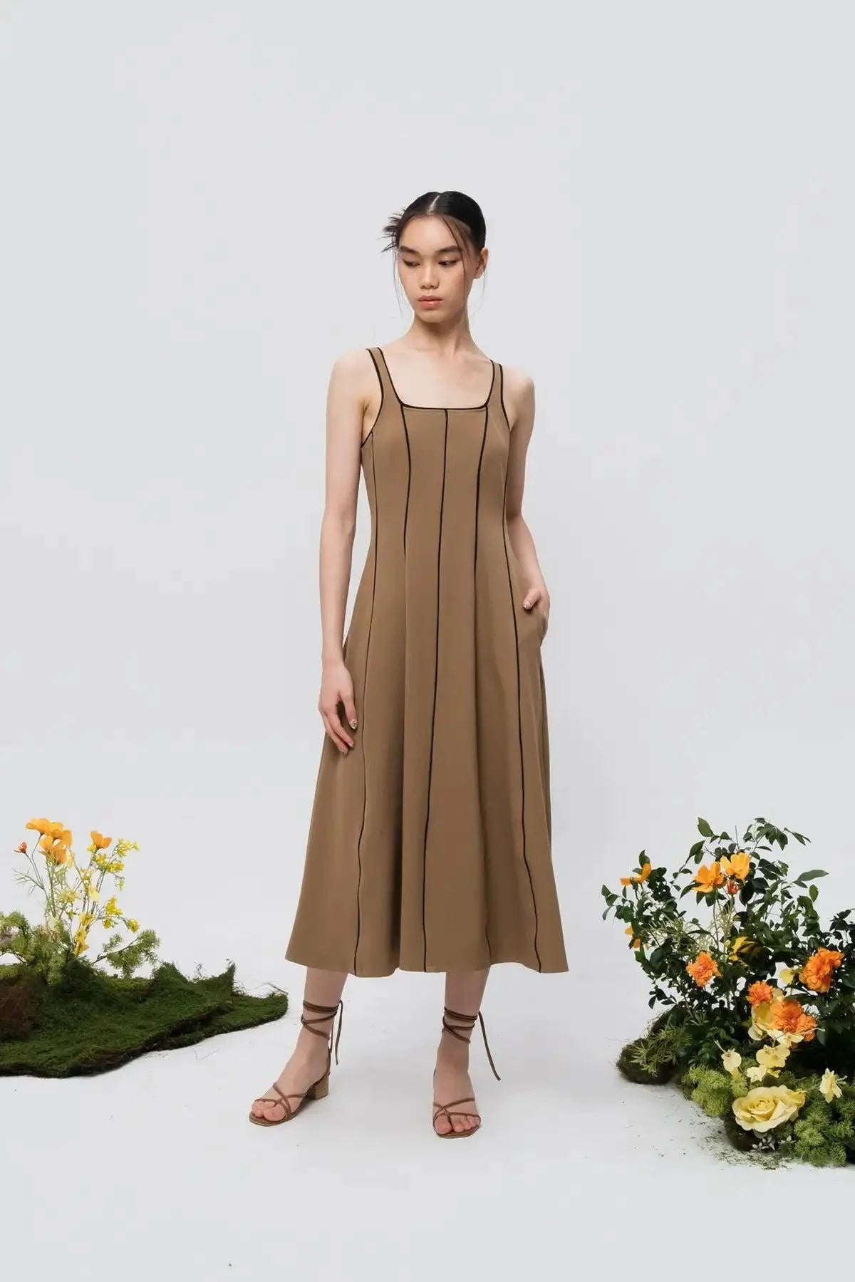 Thalia Dress Camel/Black