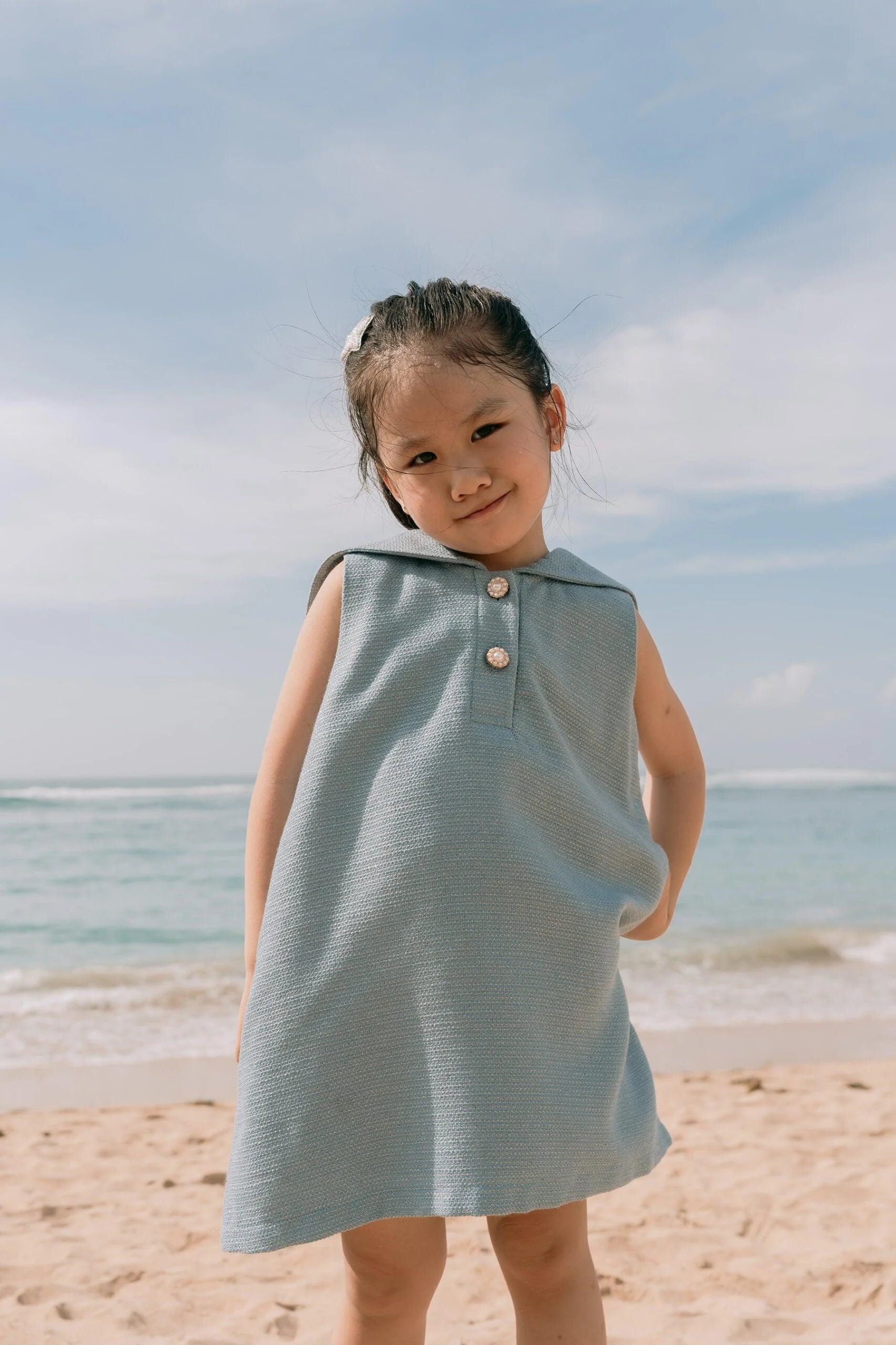 light blue petite dress Mya Satin Mini - US 8 Baby blue chiffon mini dress Built in shorts Shoulder pads Back tie closure Side zipper closure Ruffled detailing Side tie closure 100% Polyester Model is 56 with a 34 bust Twiggy Petite Dress Sky -