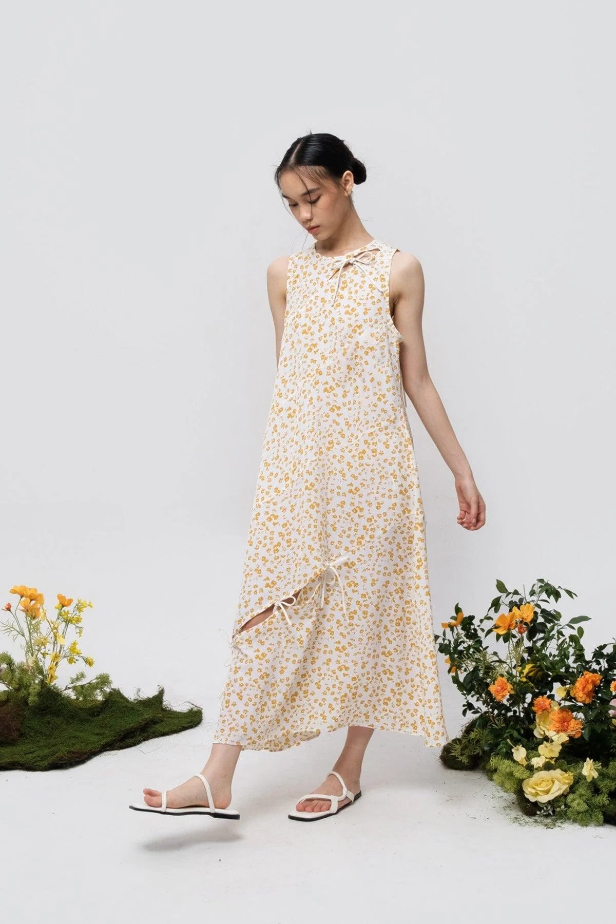 Twister Dress All White Floral
