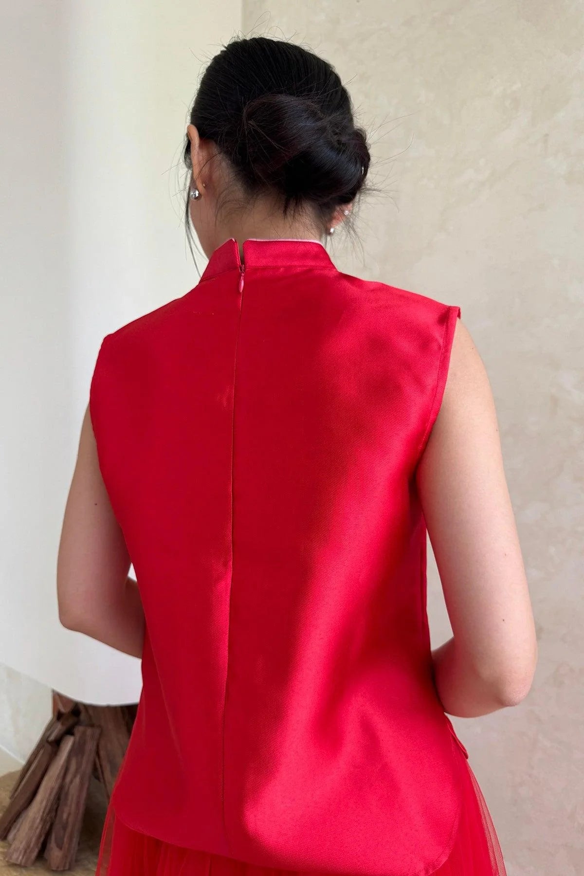 Yang Top Classic Red