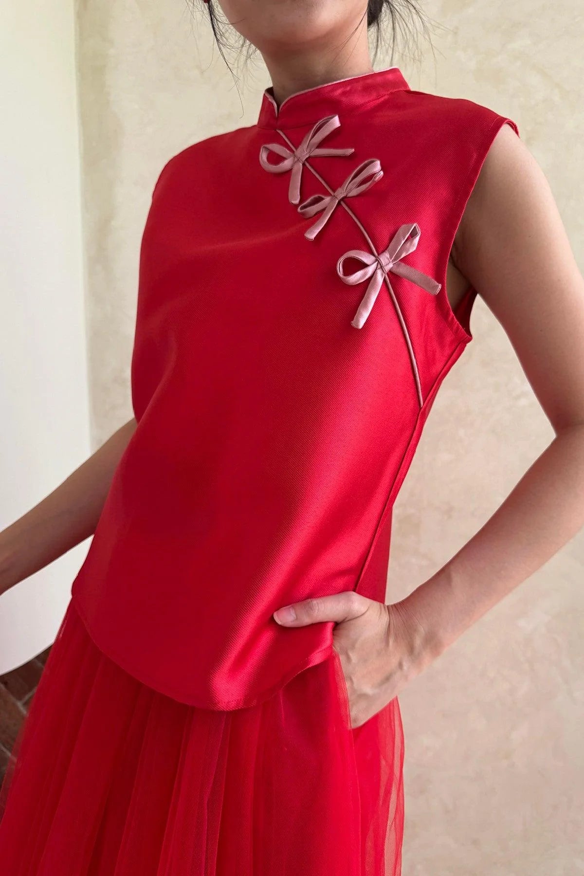Yang Top Classic Red