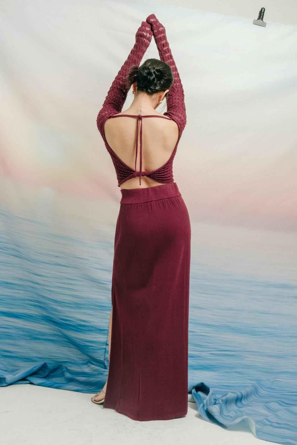 Adele Long Knitted Skirt Maroon - EESOME