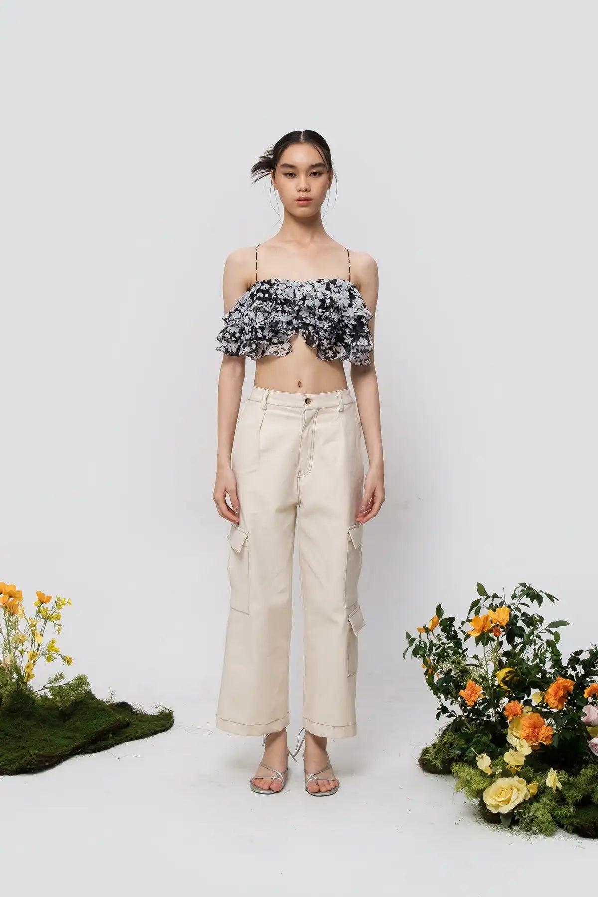 Algea Top Black Floral - EESOME