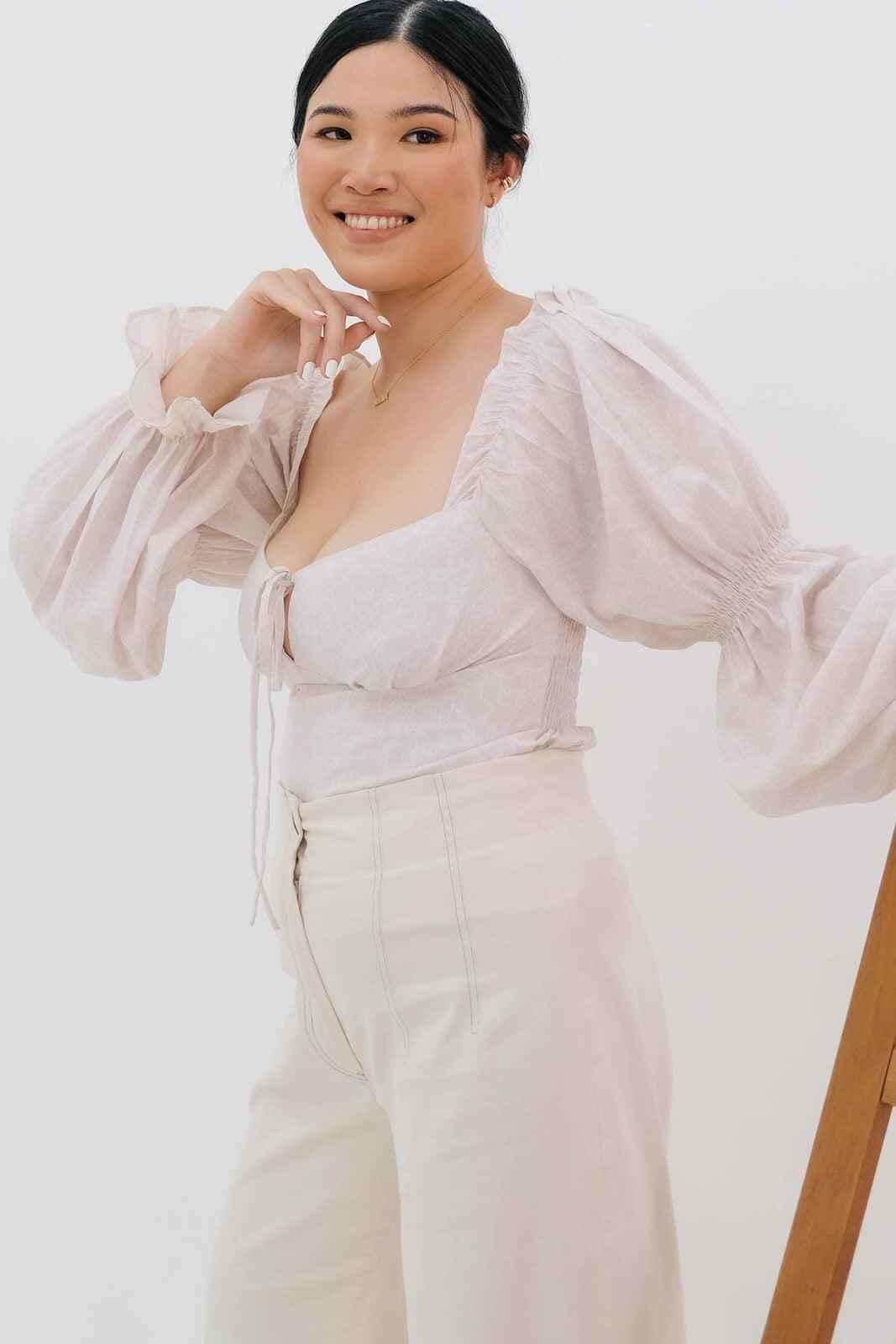 Buih Blouse Nude - EESOME