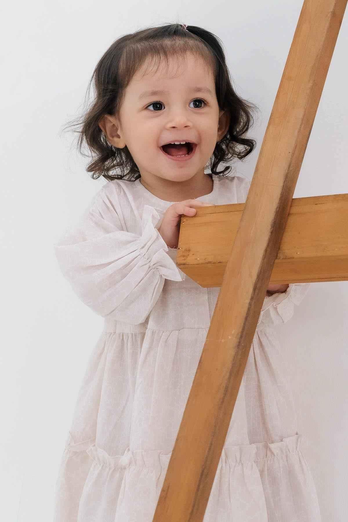 Buih Petite Dress Nude - EESOME