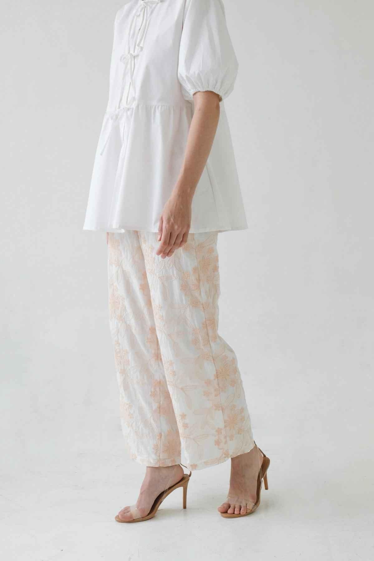 Carla Blouse Off-White - EESOME