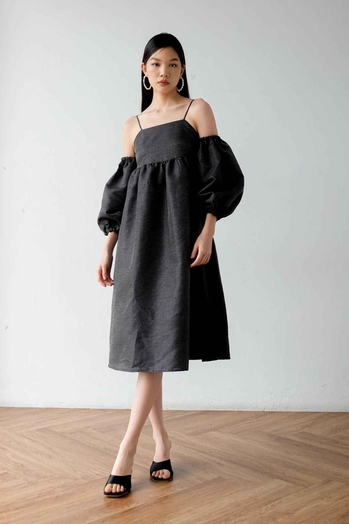 Daphne Dress Black Silver - EESOME