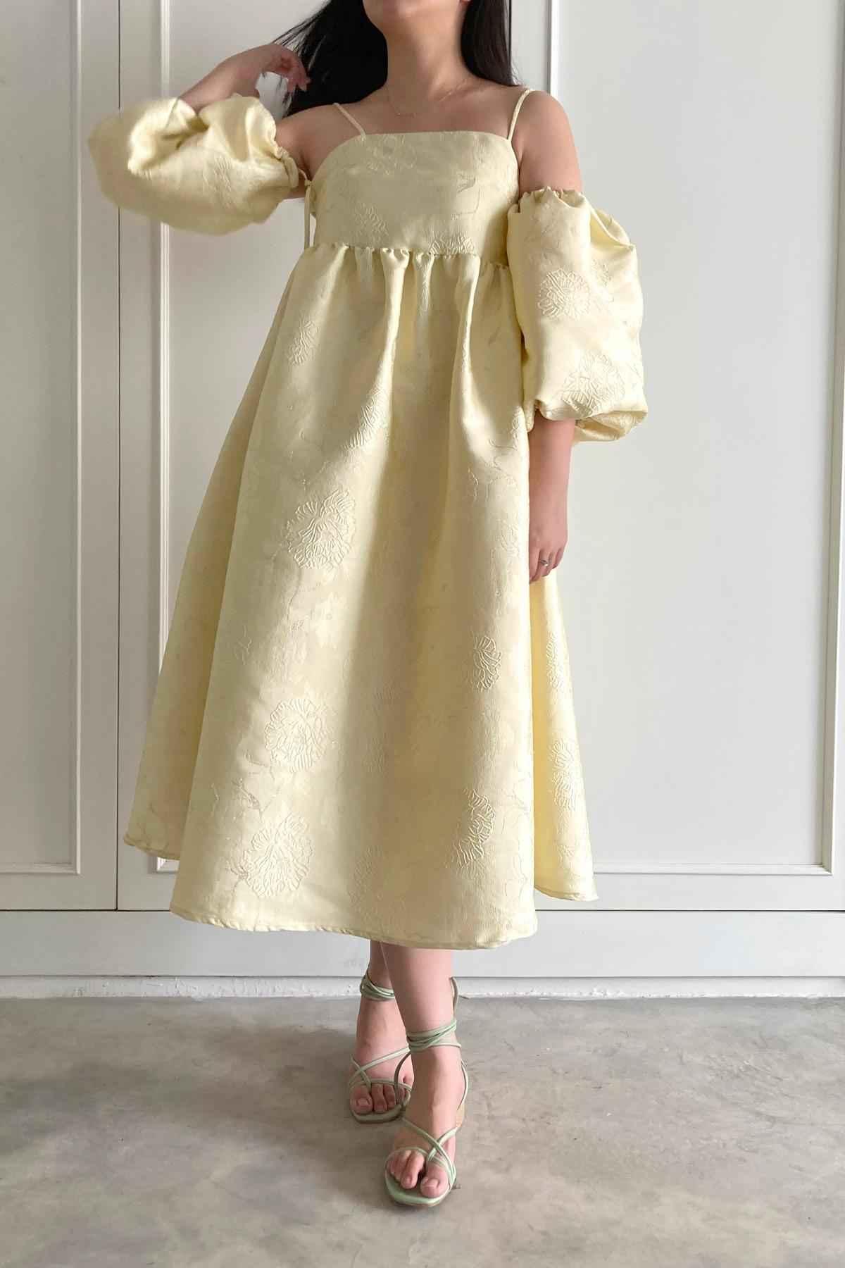 Daphne Dress Champagne Gold - EESOME