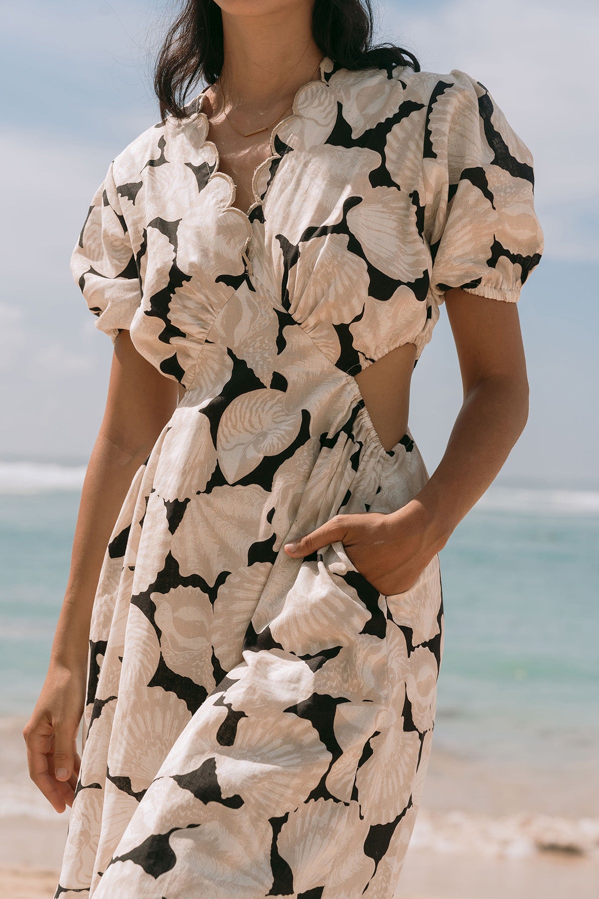 Shelly Dress Brown Shell