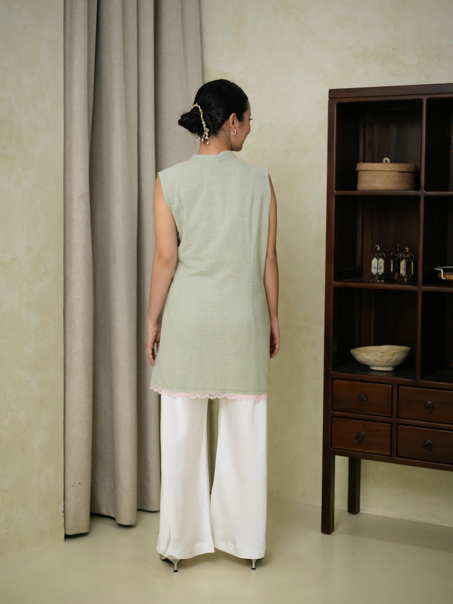 Zahra Vest Sage/Pink