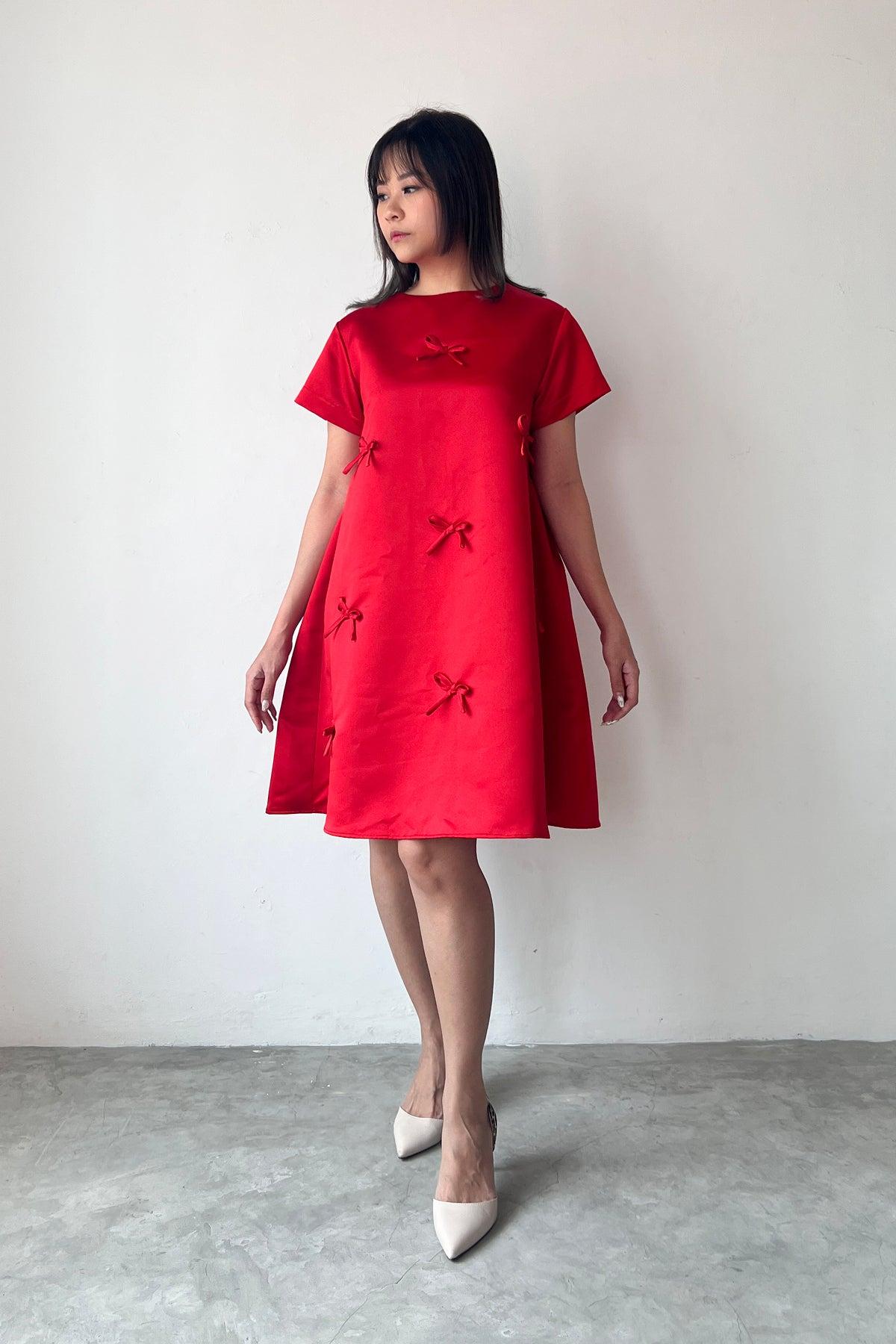 Fira Satin Dress Red - EESOME