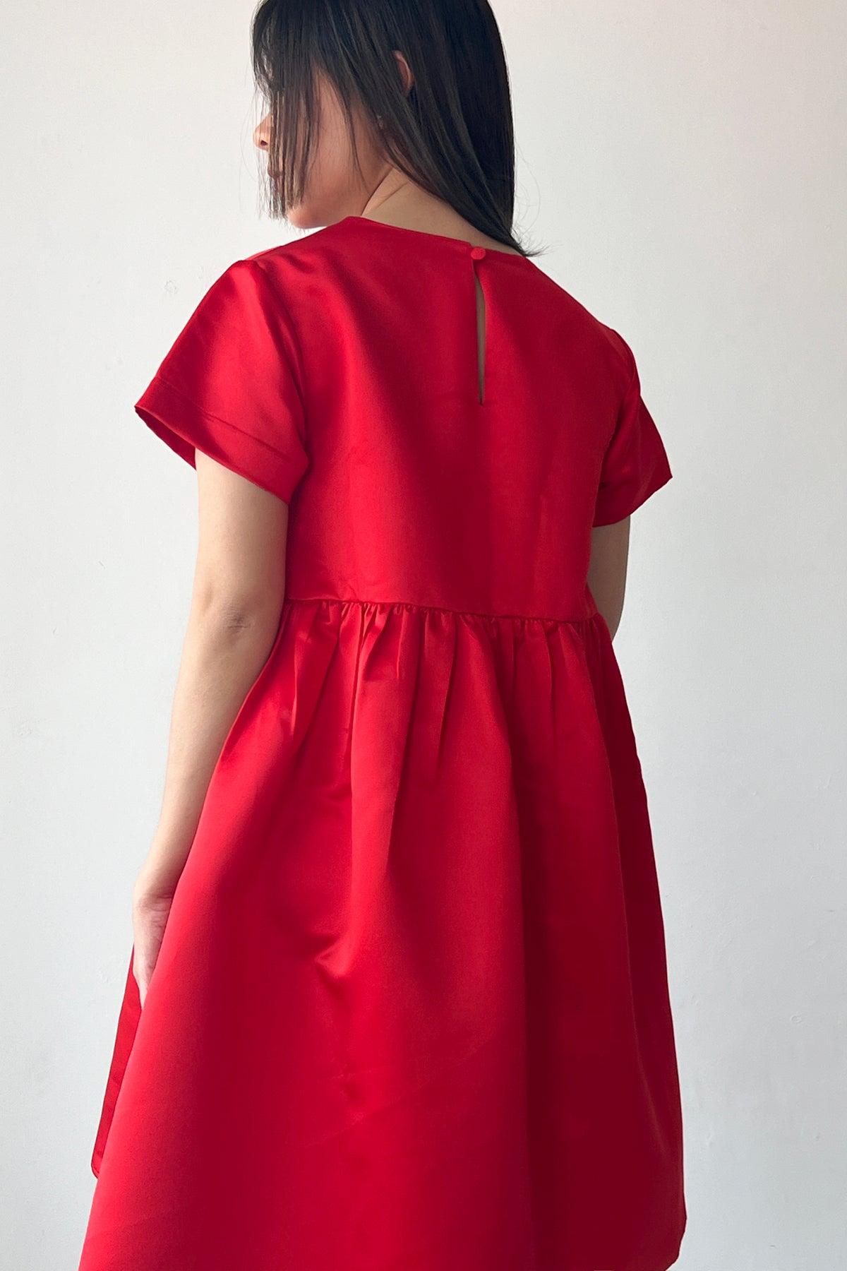 Fira Satin Dress Red - EESOME