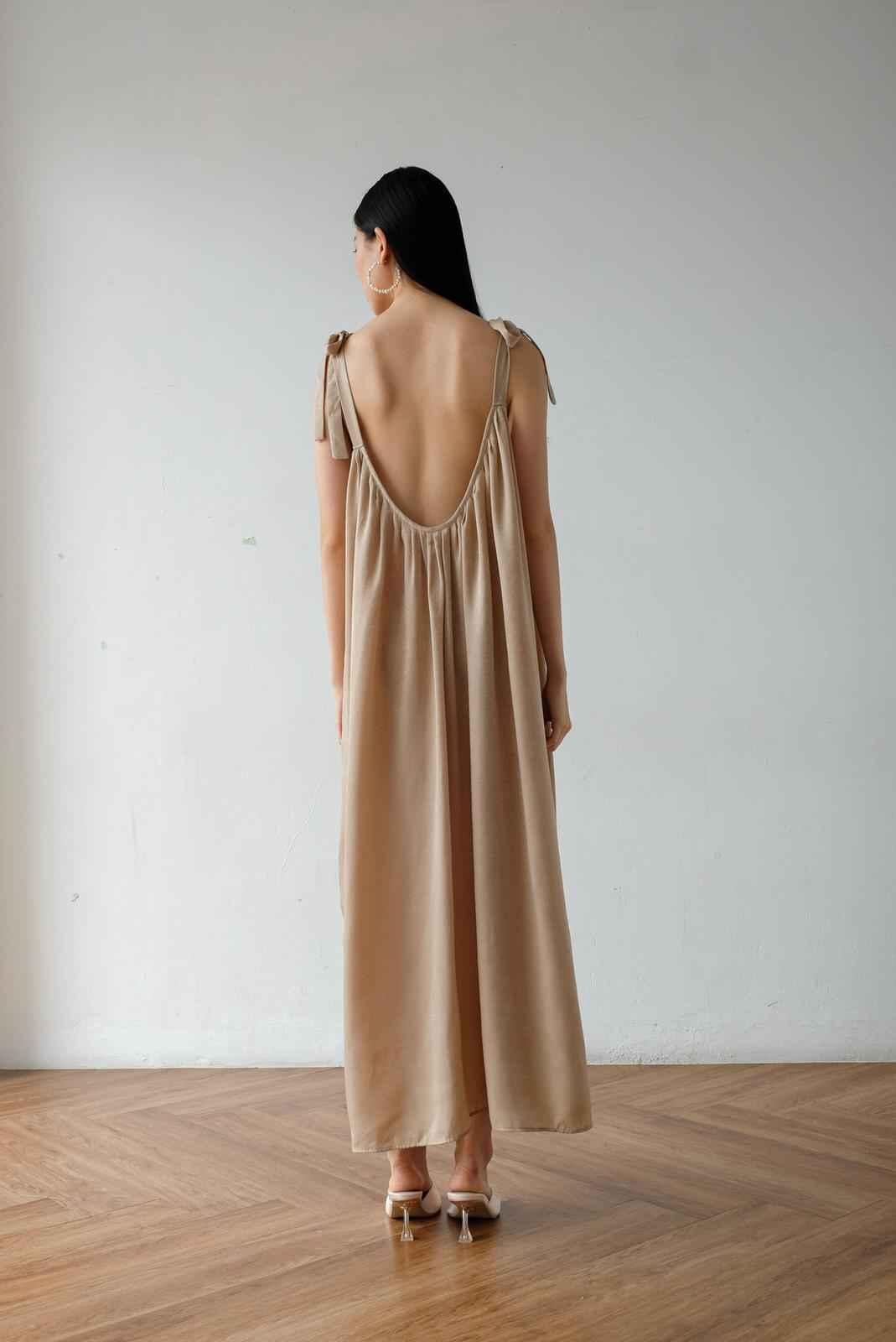 Gala Dress Nude - EESOME