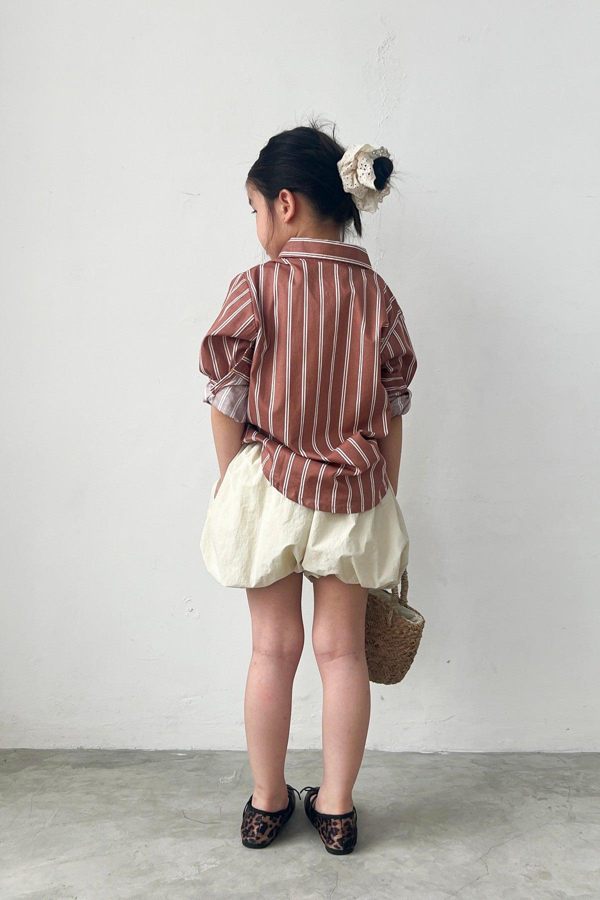 League Petite Shirt Brown White - EESOME