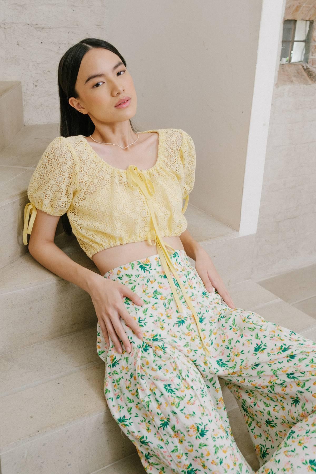 Naples Top Soft Yellow - EESOME