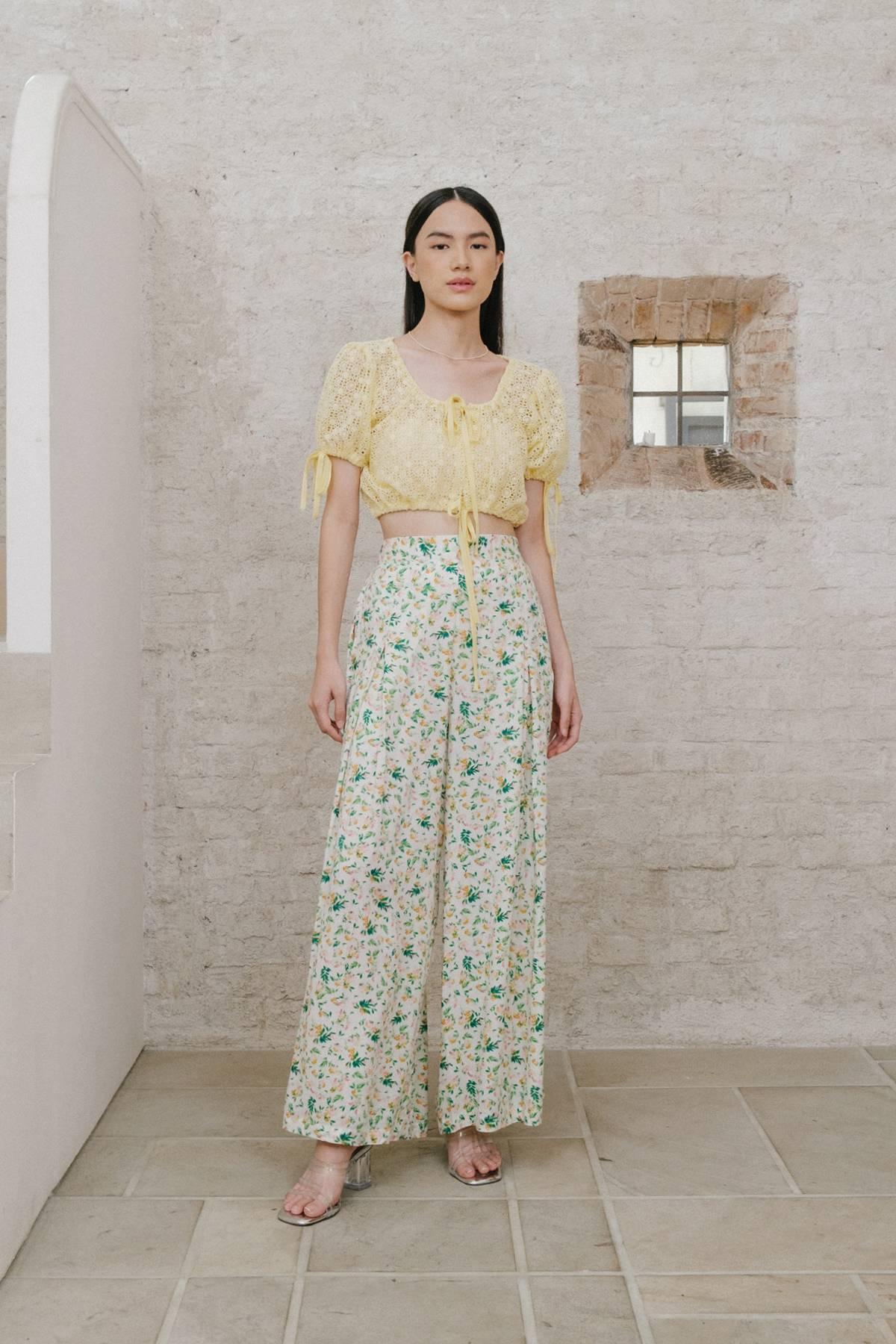 Naples Top Soft Yellow - EESOME