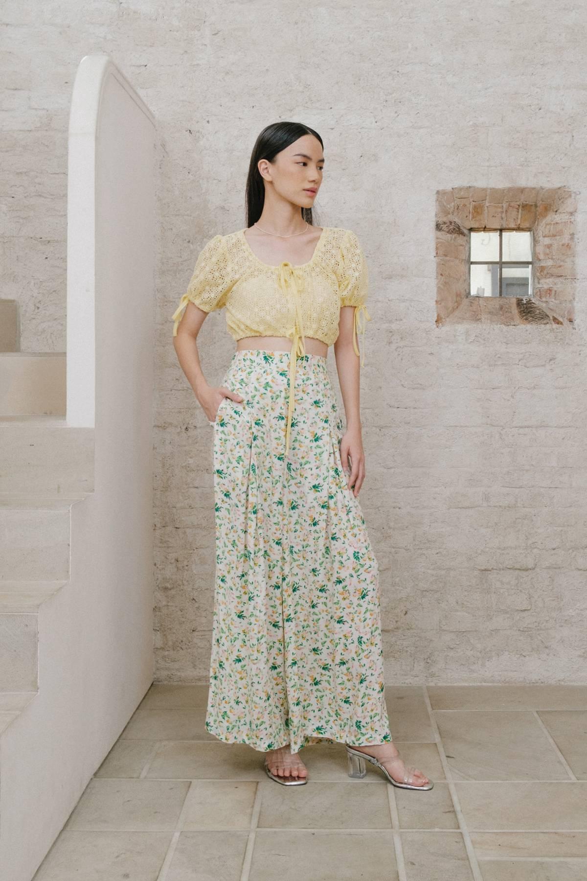 Naples Top Soft Yellow - EESOME