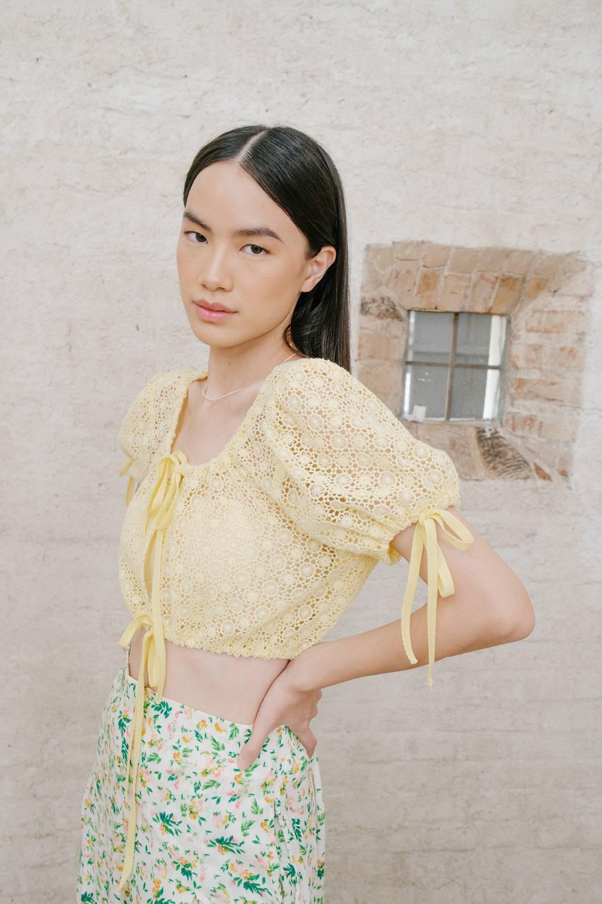 Naples Top Soft Yellow - EESOME