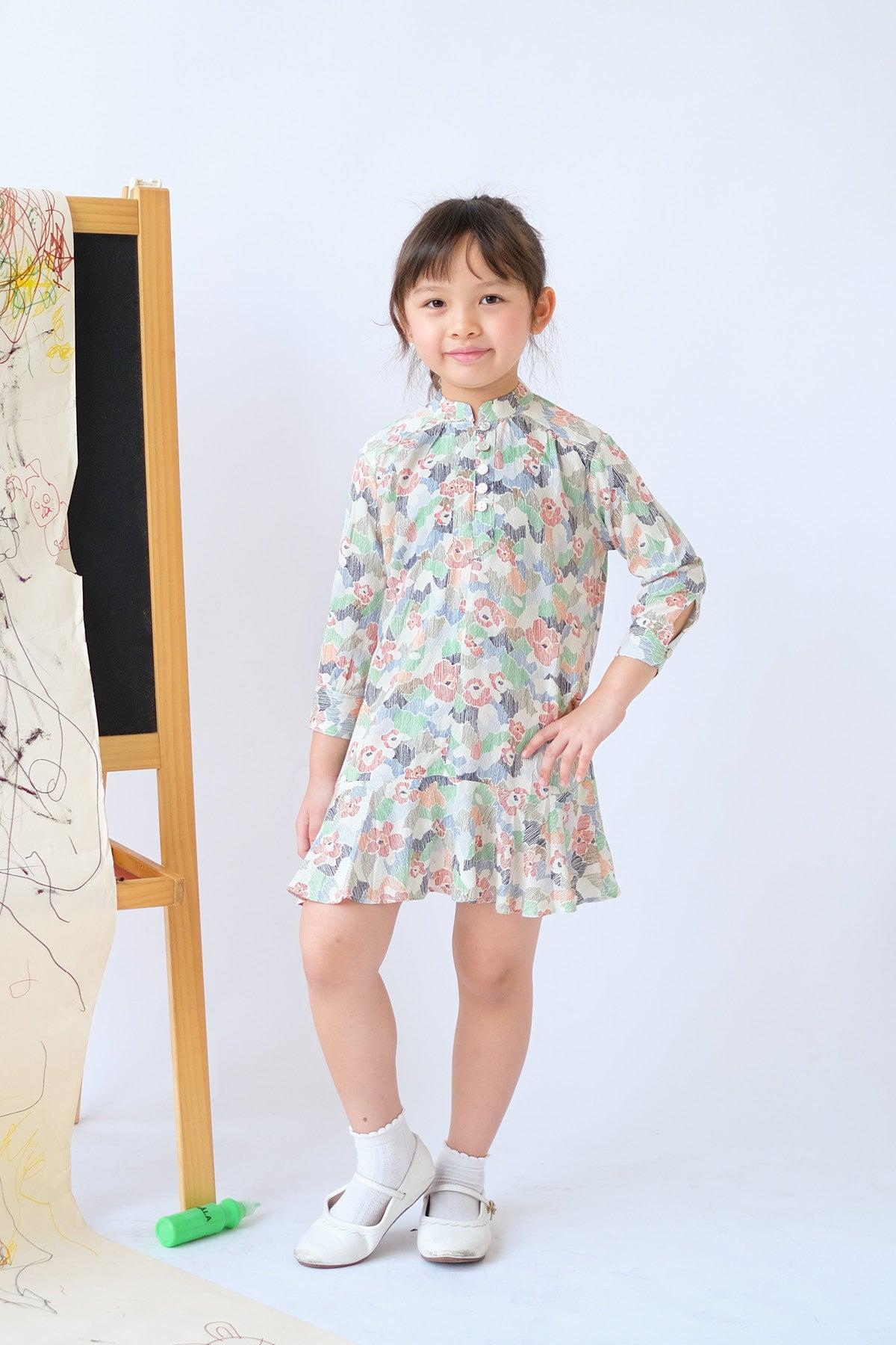 Nora Petite Dress Multicolor Abstract - EESOME