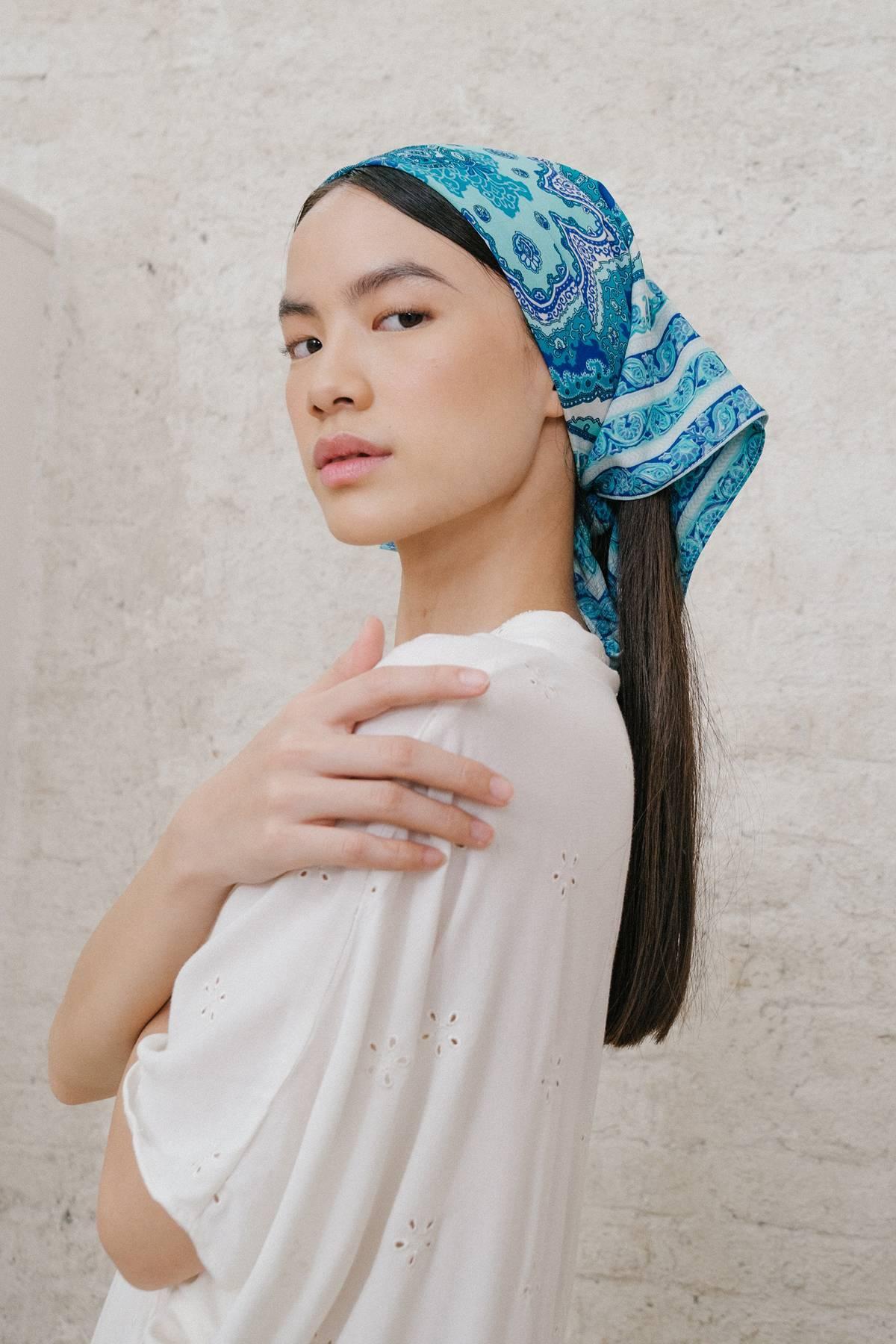 Nuovo Scarf Turquoise - EESOME