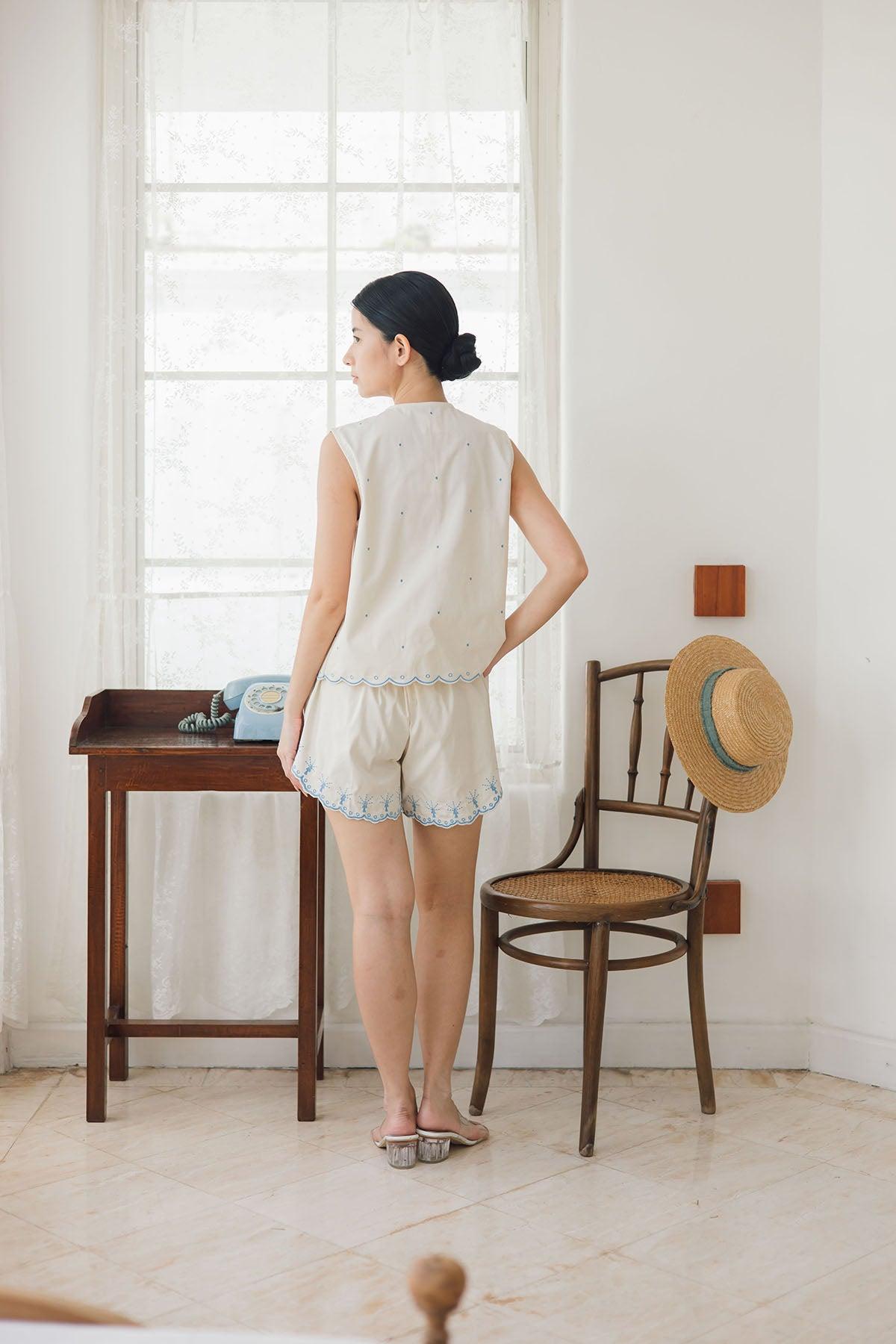 Pica Embroidered Top & Shorts Ecru-Blue - EESOME