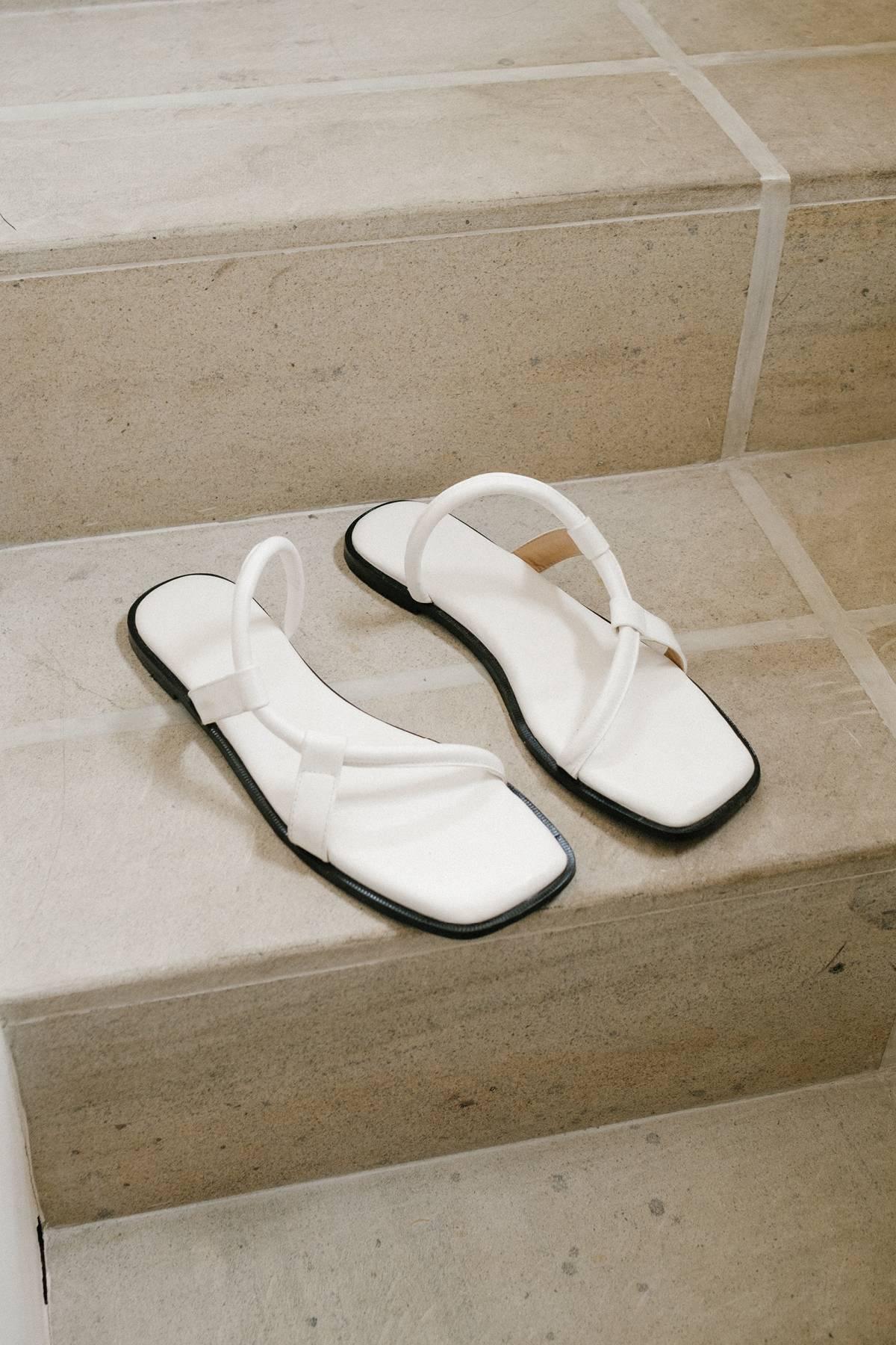 Provence Sandals Off White - EESOME