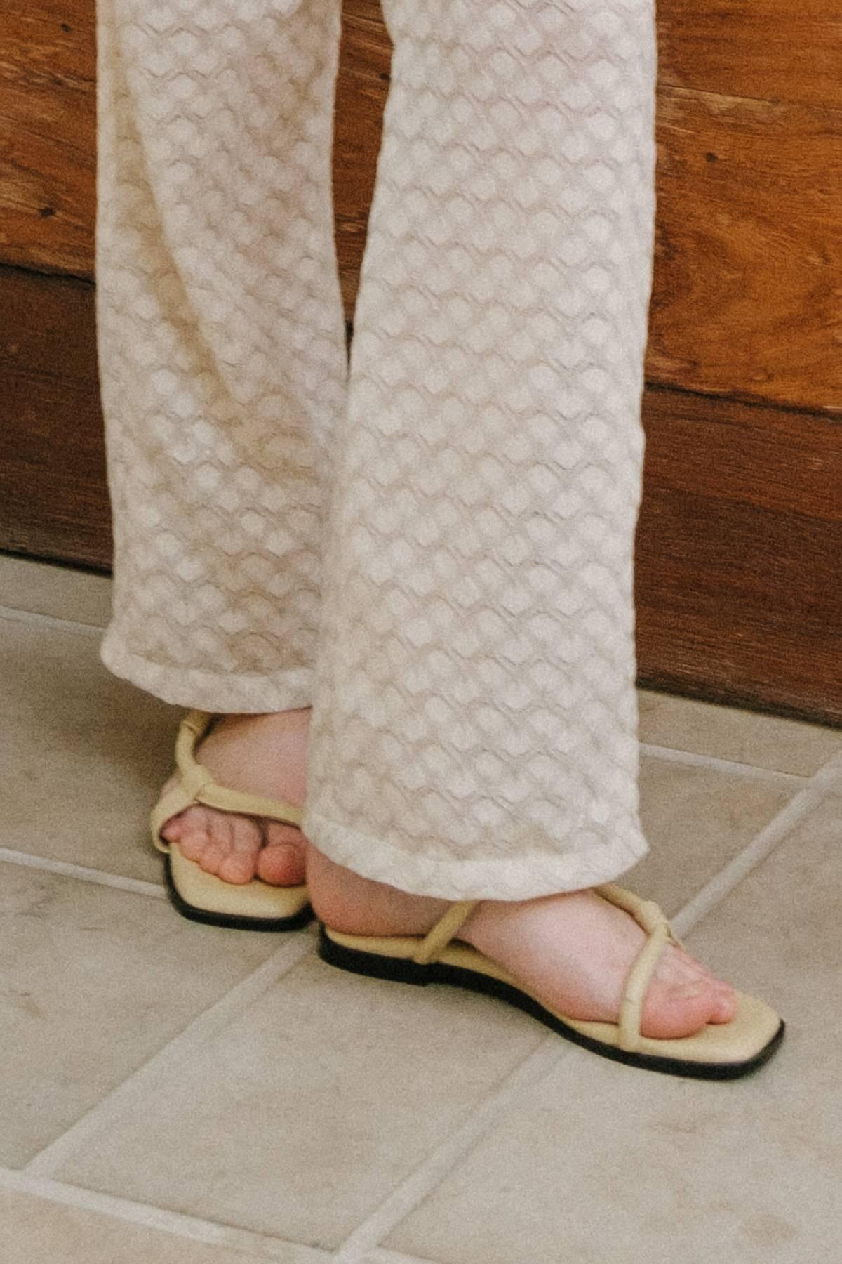 Provence Sandals Soft Yellow - EESOME