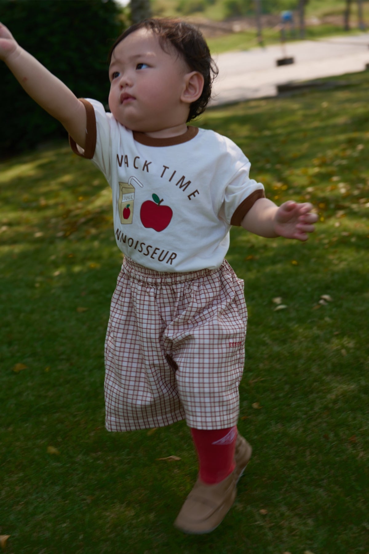 Snack Petite Tee White-Brown