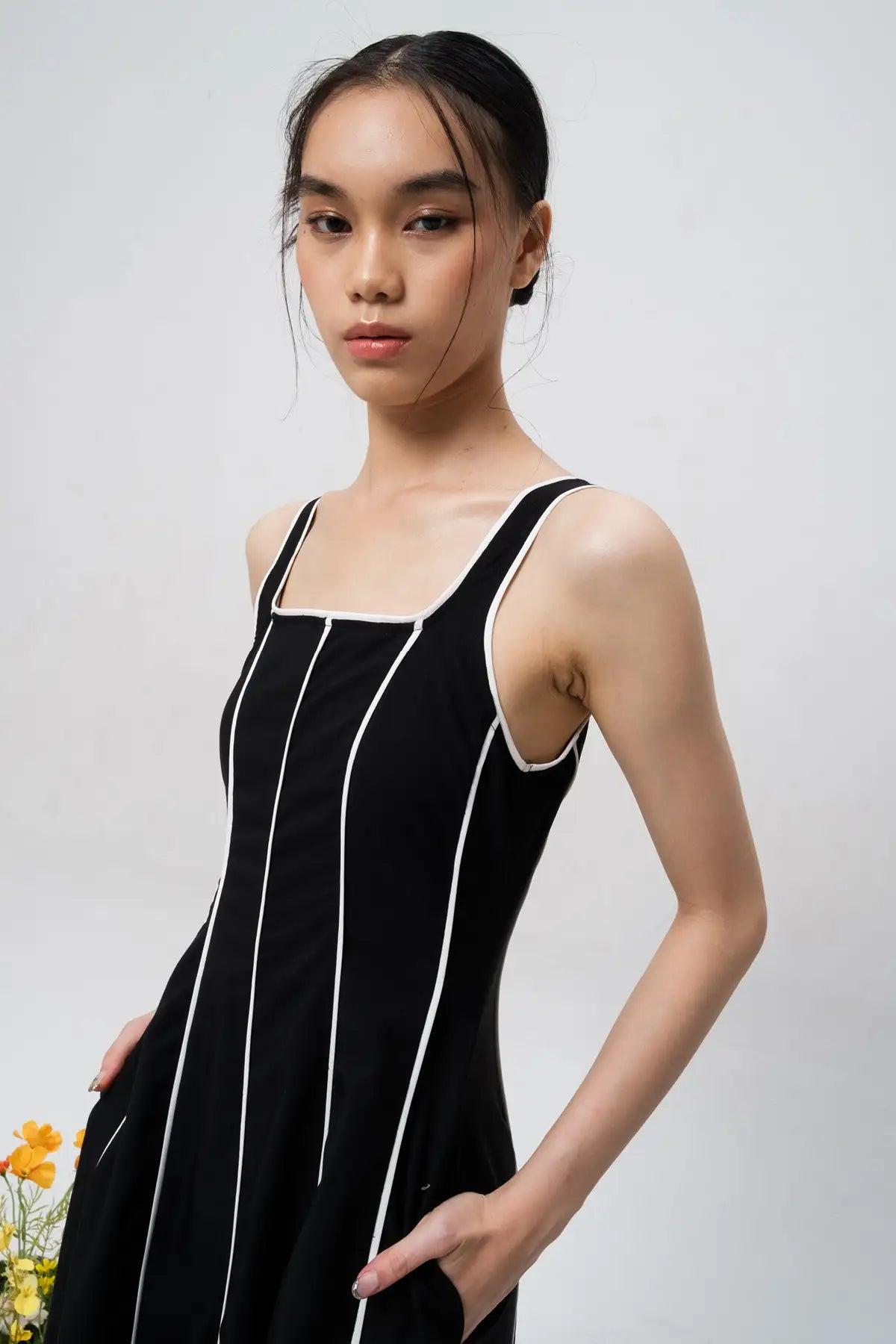 Thalia Dress Black/White - EESOME