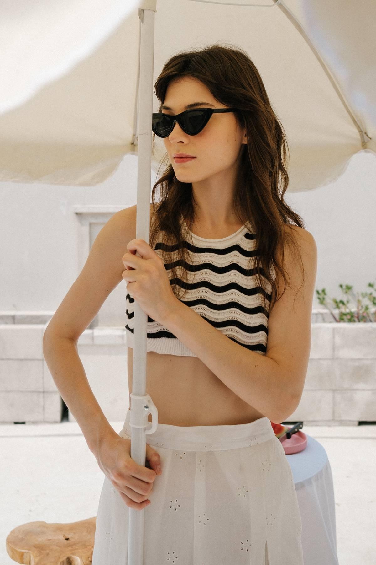 Vague Knit Bra Top Black-White - EESOME