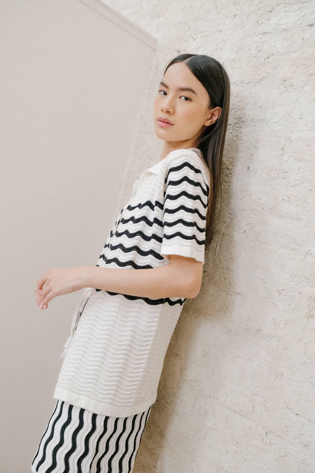 Vague Knit Shirt Black-White - EESOME