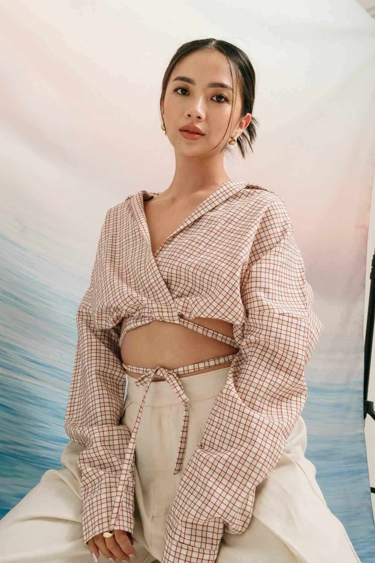 Yva Tied Outer Shirt Cream - EESOME
