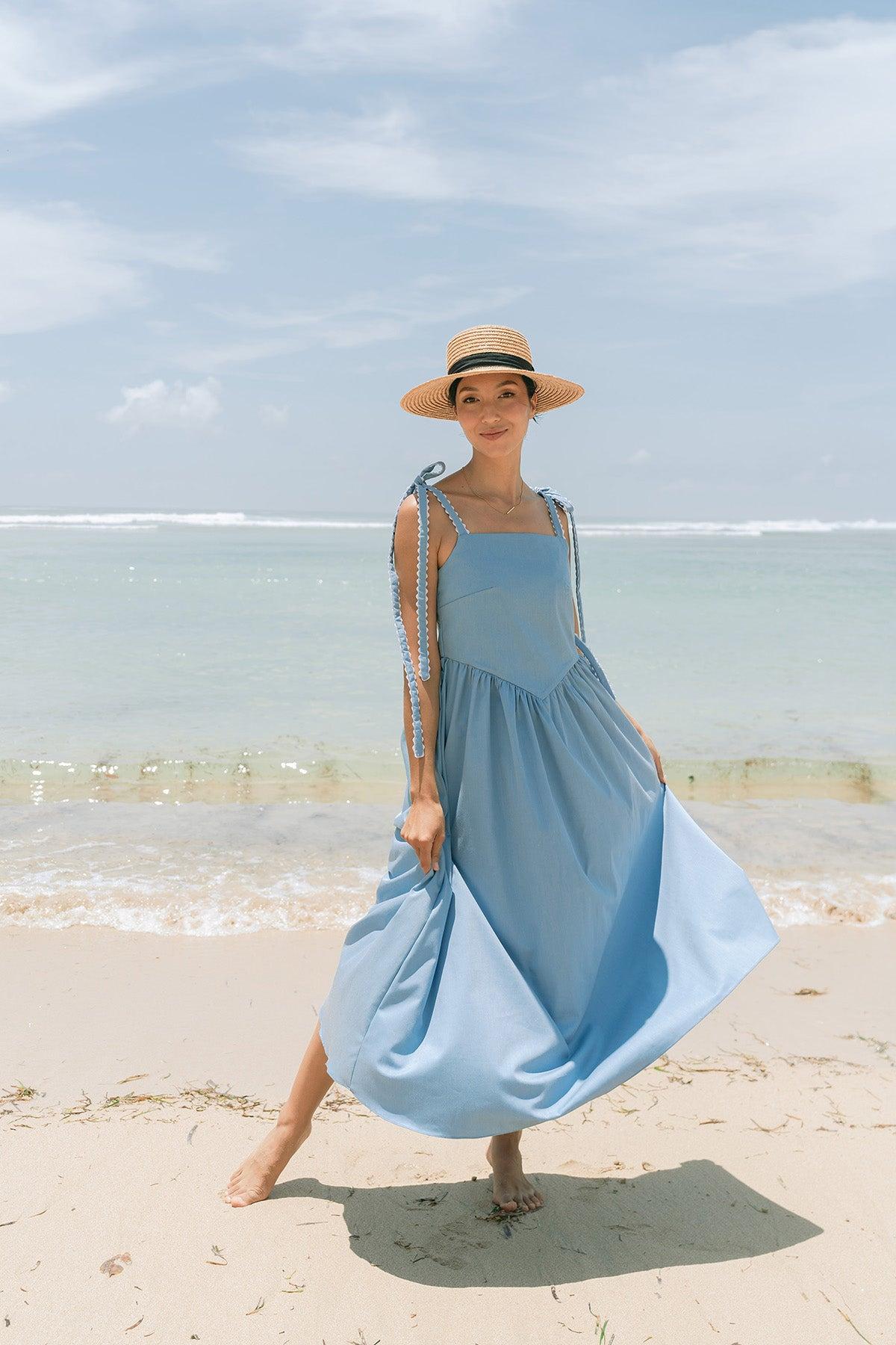 Zee Dress Sky White - EESOME