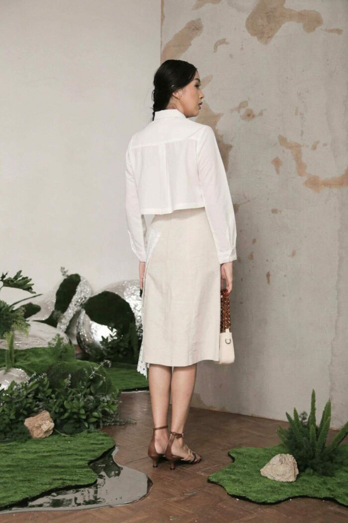 Pola Shirt Off White EESOME
